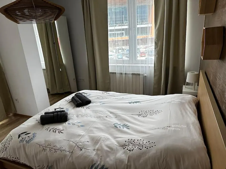 Apartment In Front Of The Mall Sofia